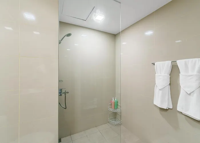 Apartamento Luxury 1 2 & 3br Bay Sunset View ,near Okada, Moa & Airport