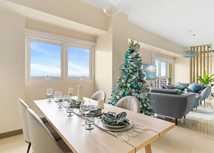 Apartment Luxury 1 2 & 3br Bay Sunset View ,near Okada, Moa & Airport , Free Parking *