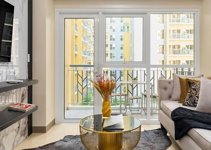 Apartamento Luxury 1 2 & 3br Bay Sunset View ,near Okada, Moa & Airport *