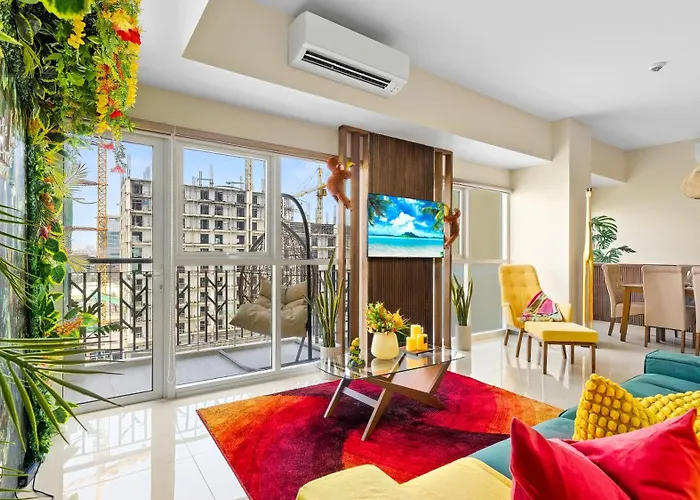 Luxury 1 2 & 3br Bay Sunset View ,near Okada, Moa & Airport , Free Parking * Manila